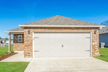 160 JONATHAN DR ODENVILLE, AL 35120